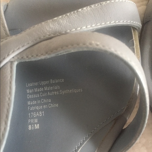 Naturalizer beautiful light blue sandals NWT - Picture 3 of 13